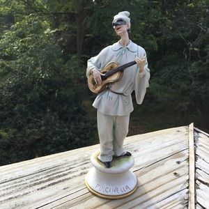 Vintage Capidamonte of Pucinella